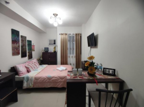 Studio condo unit near IT Park, Ayala Center Cebu and SM Cebu